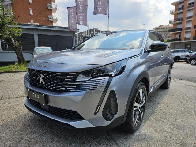 PEUGEOT 3008 Hybrid 225 e-EAT8 Allure