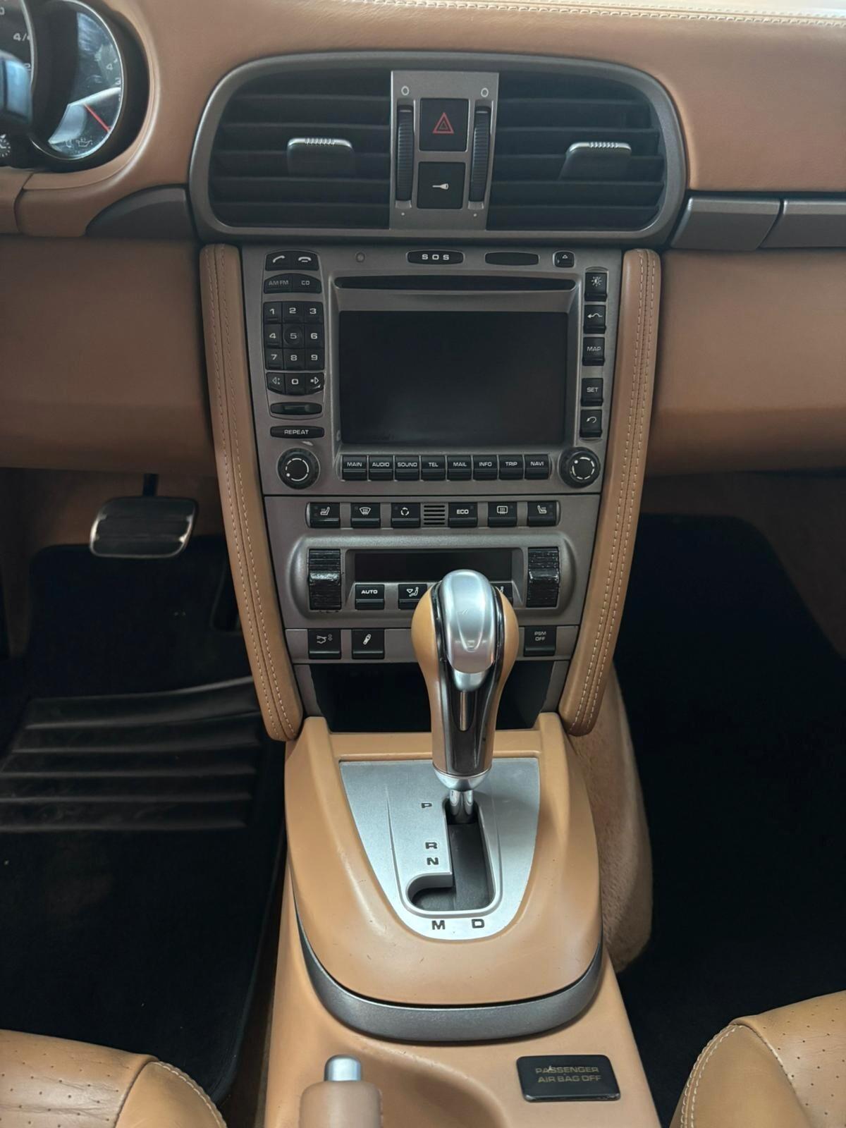 Porsche 911 Carrera Cabriolet