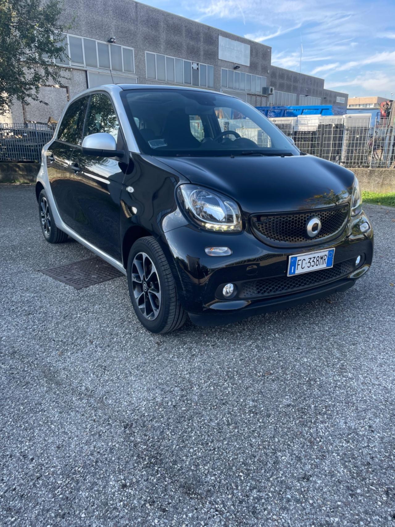 Smart ForFour 70 1.0 Passion