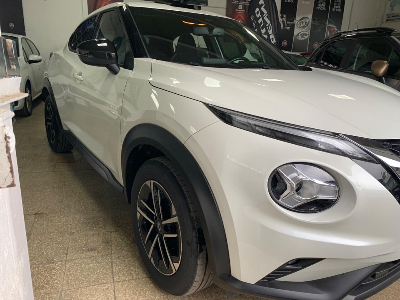 Nissan Juke 1.0 DIG-T 114 CV N-Connecta