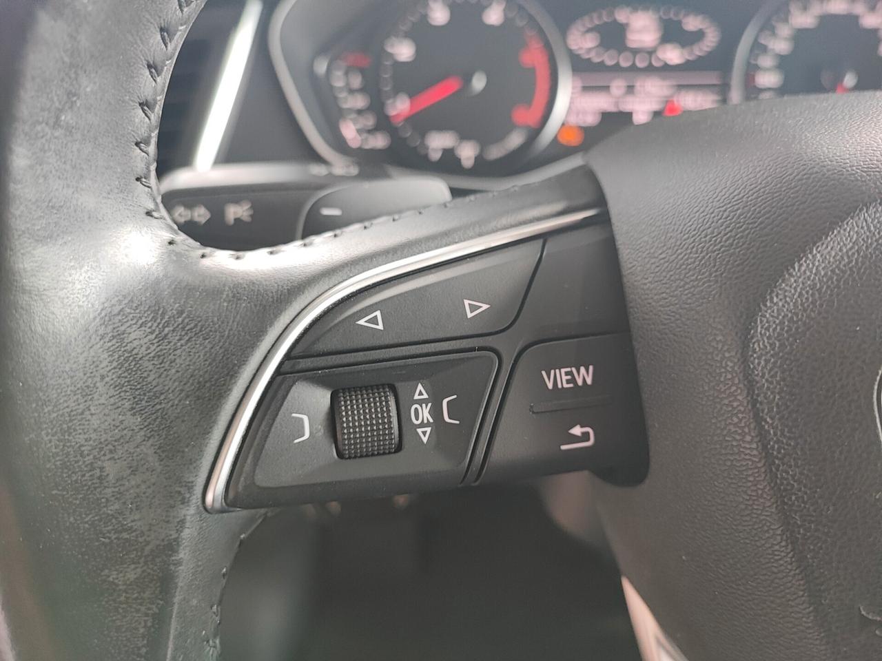 Audi Q5 40 TDI quattro S tronic Business Sport