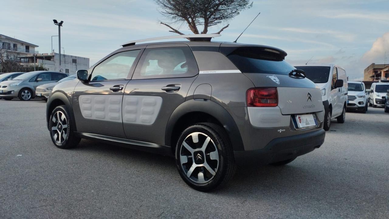 Citroen C4 Cactus PureTech 82 Shine