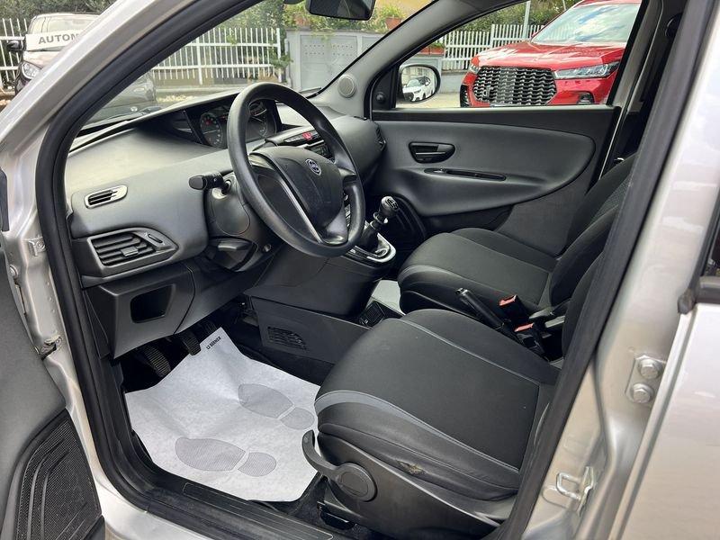 Lancia Ypsilon Ypsilon 1.2 69 CV 5 porte Elefantino