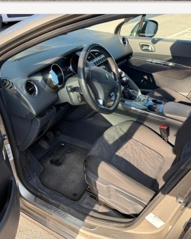 Peugeot 3008 1.6 HDi 112CV Business in prossimo arrivo