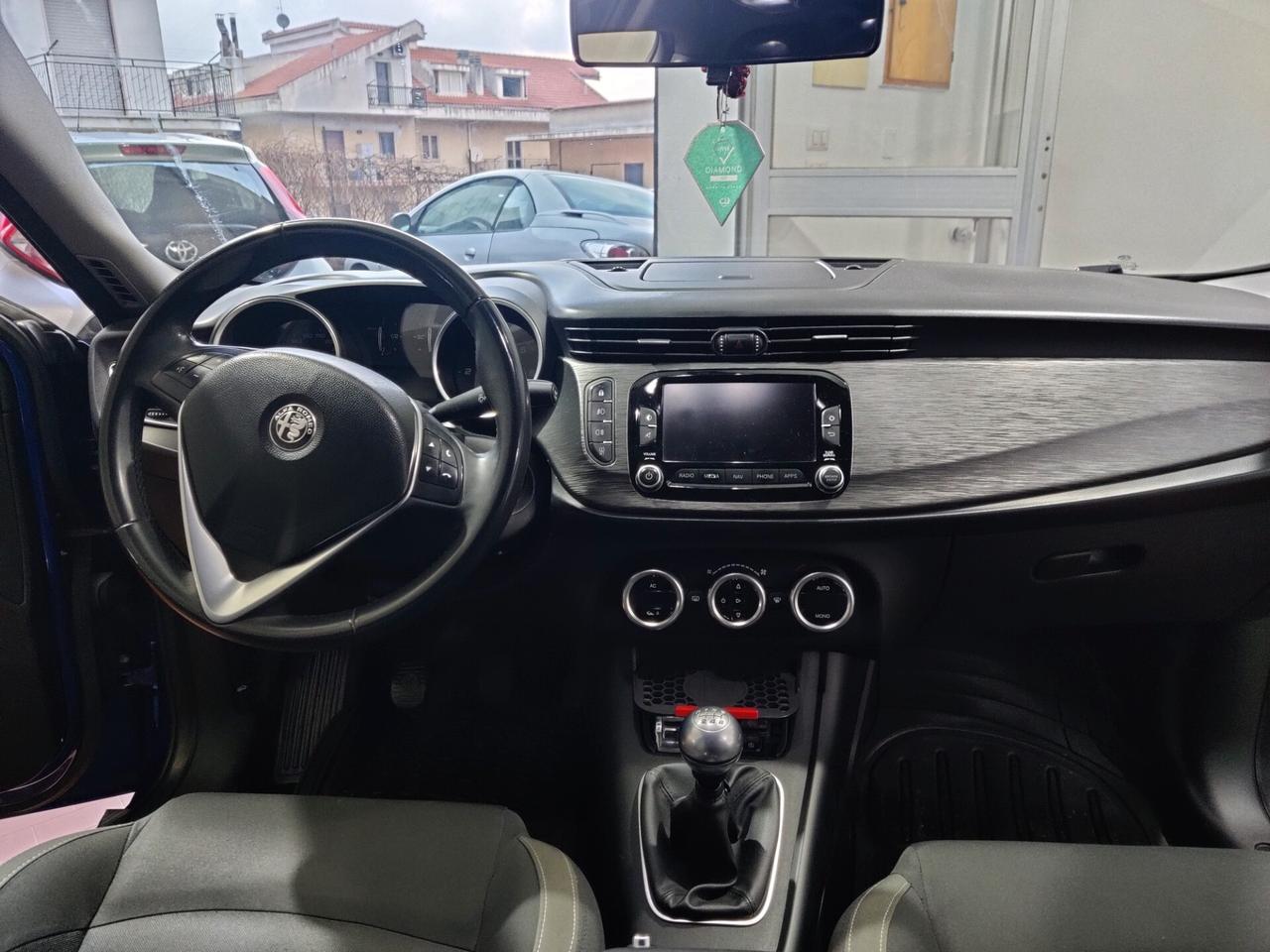 Alfa Romeo Giulietta 1.6 JTDm 120 CV Super Launch Edition