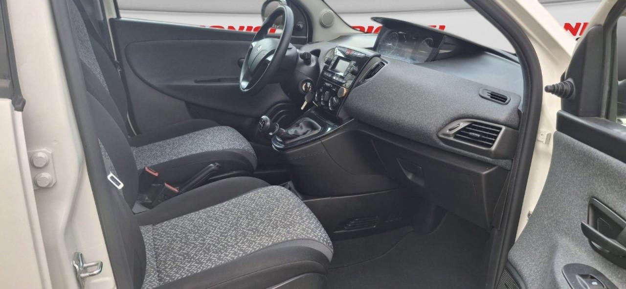 Lancia Ypsilon 1.2 Elefantino Blu s&s 69cv
