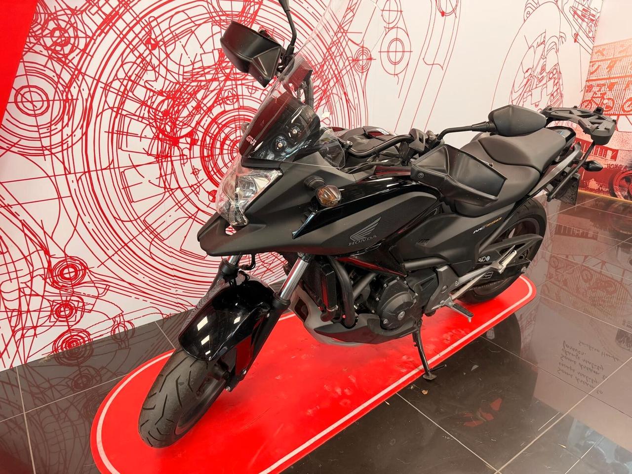 Honda NC 750 X DCT 2015