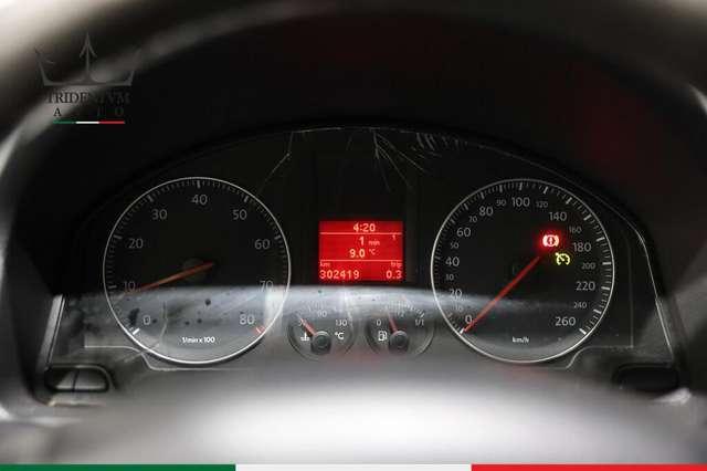 Volkswagen Golf 1.6 fsi Sportline 5p