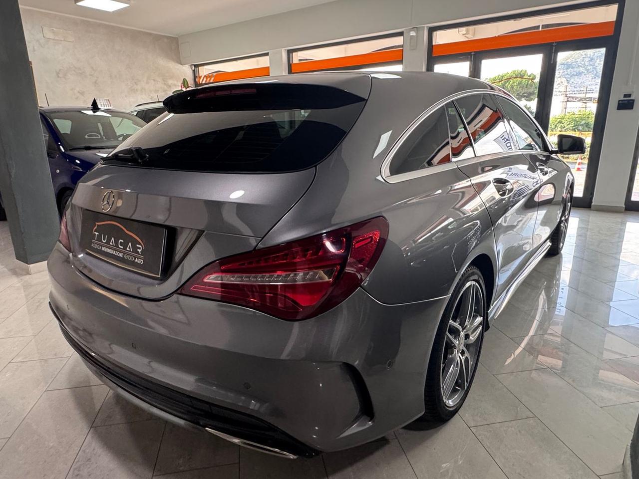 Mercedes-Benz CLA 200 Premium CLA 200 D #6178