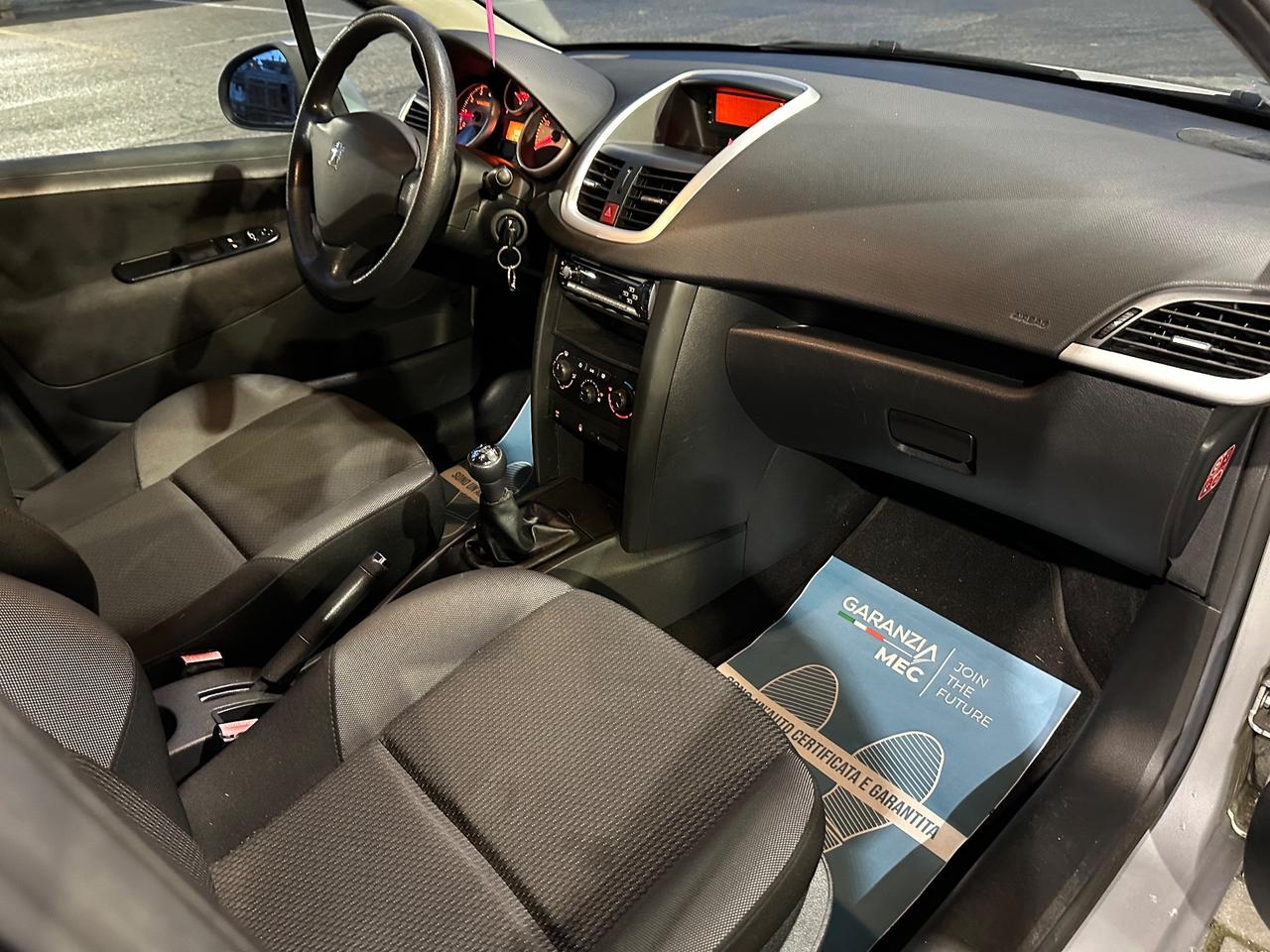 Peugeot 207 1.4 8V 75CV 5p. X Line