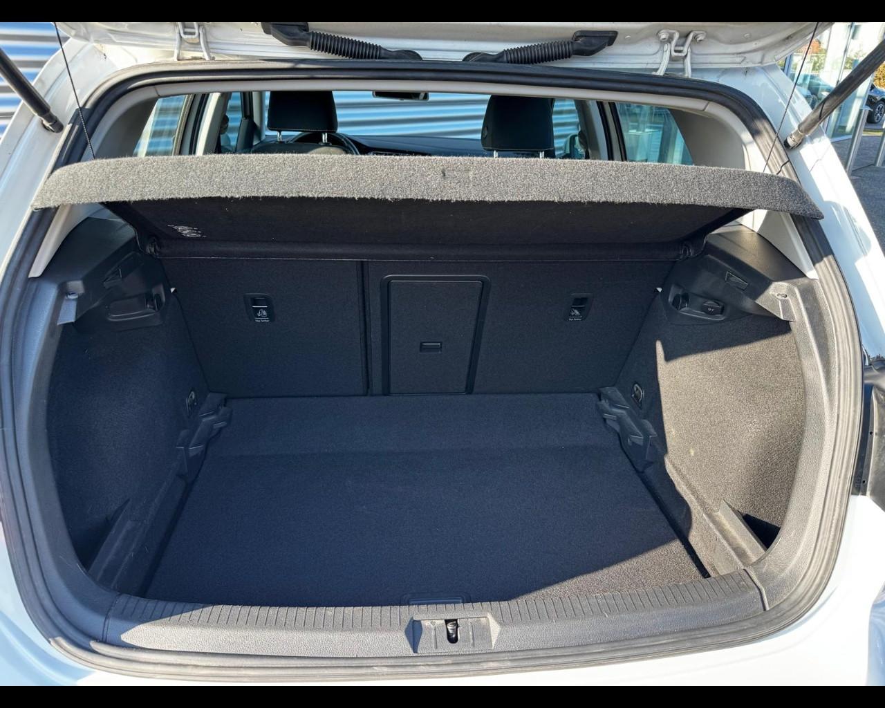 VOLKSWAGEN GOLF 5P 1.6 TDI 105CV COMFORTLINE