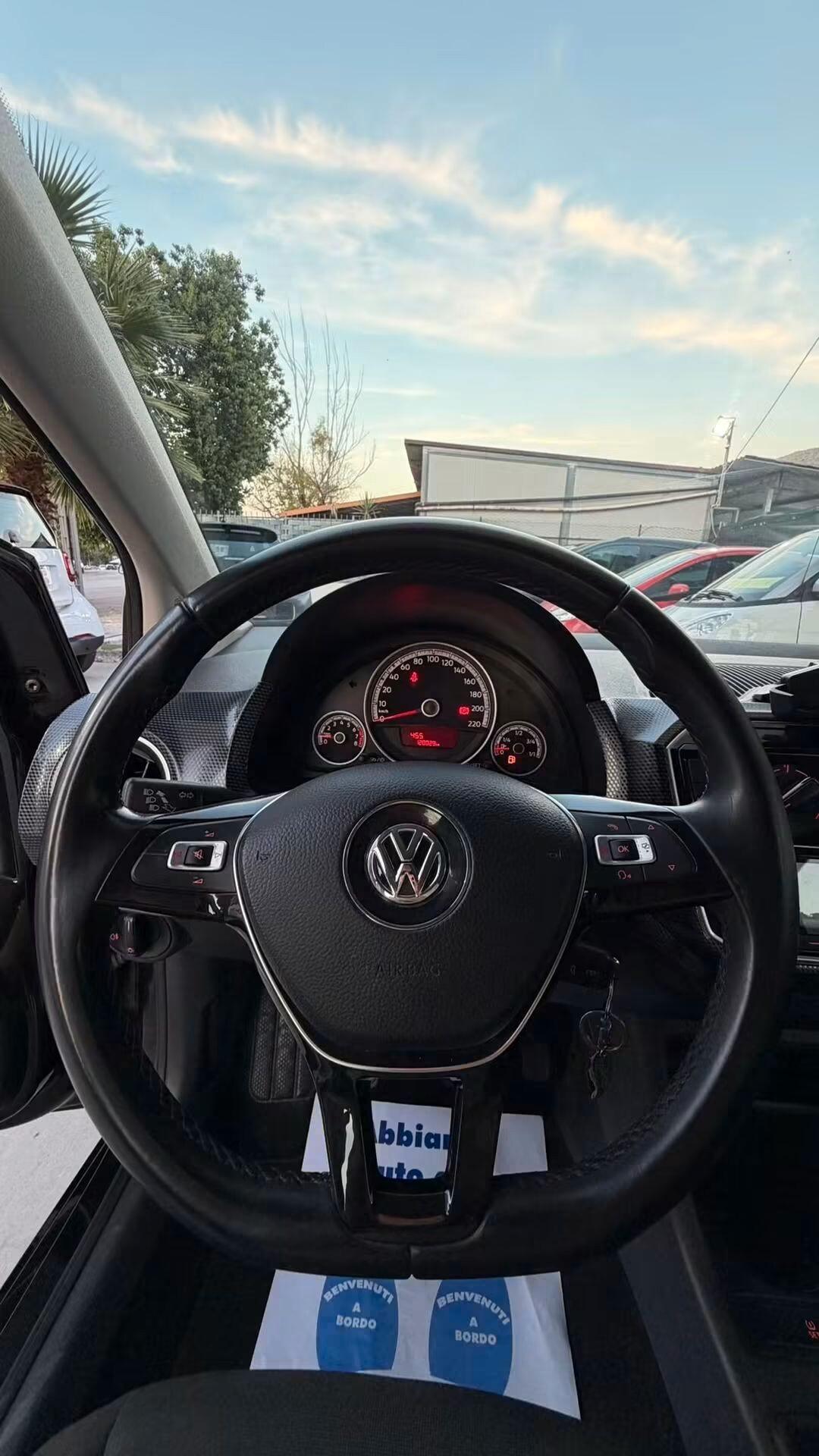Volkswagen up