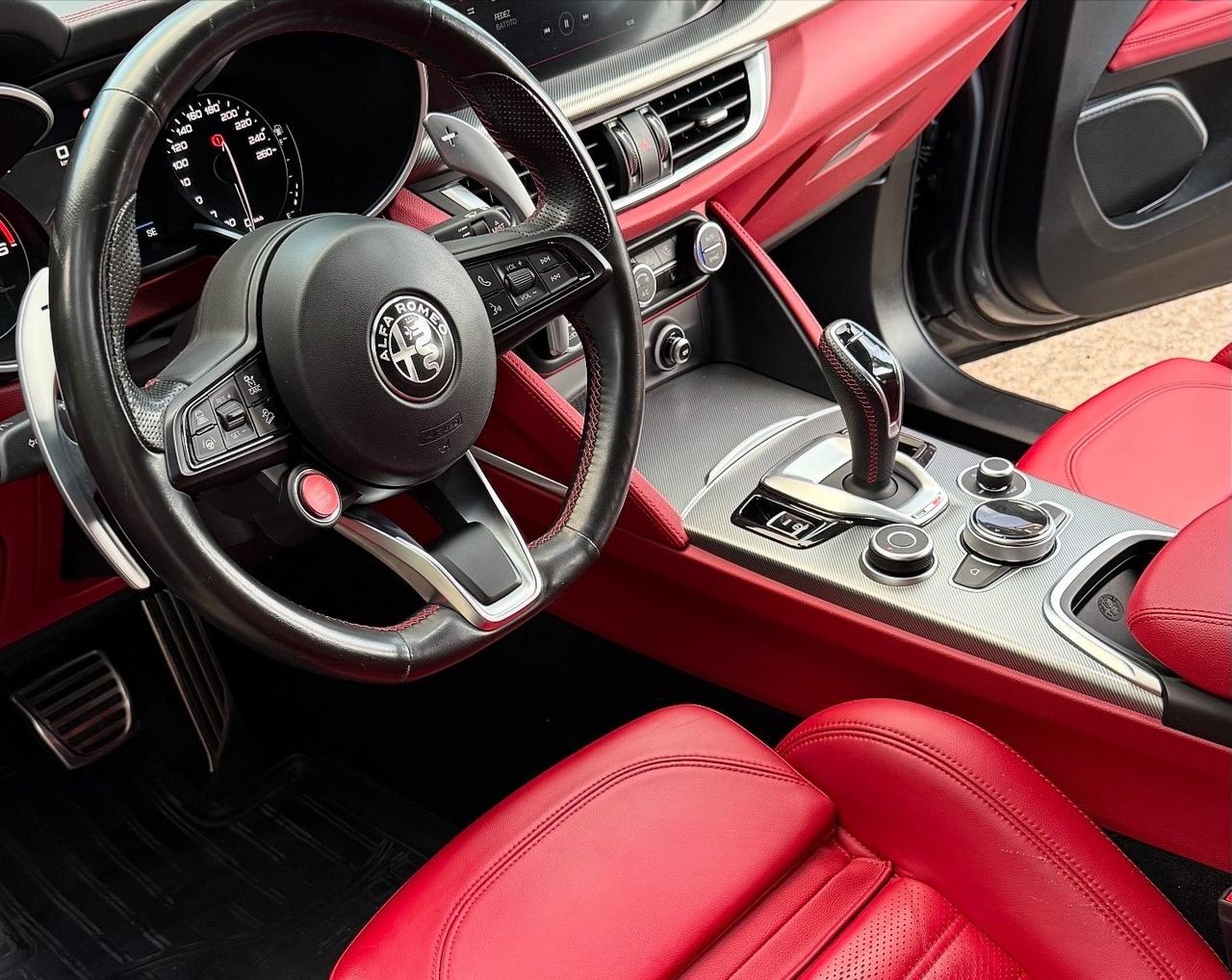 Alfa Romeo Stelvio 2.2 Turbodiesel 210 CV AT8 Q4 Veloce
