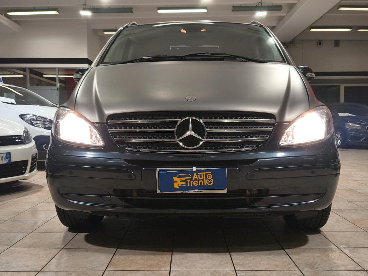 Mercedes-benz Viano 3.0 CDI komby long bi color