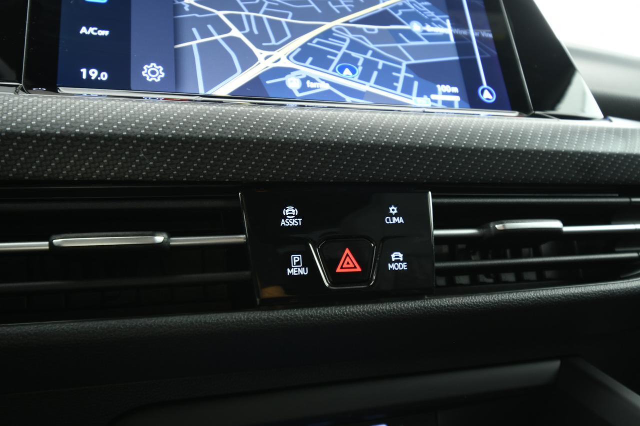 VOLKSWAGEN Golf 1.5 etsi evo R-Line 130cv dsg NEOPATENTATI+ACC+APPLE CARPLAY
