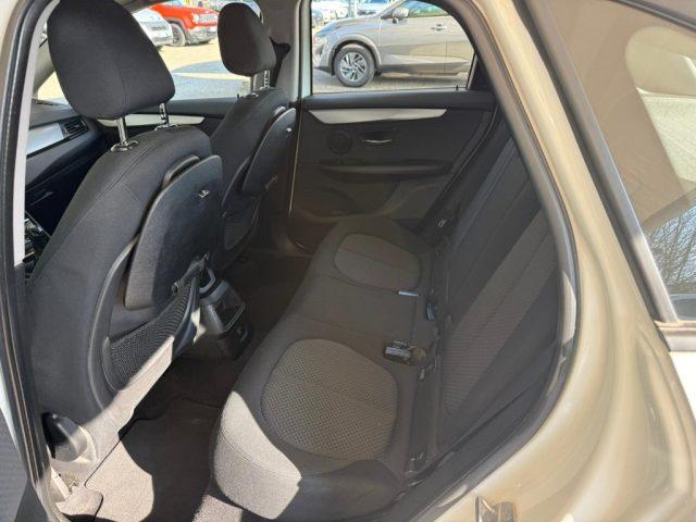 BMW 214 d Active Tourer NEOPATENTATI - BT - PDC - 16