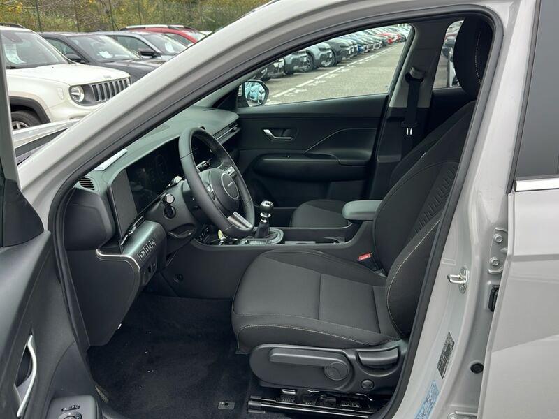 Hyundai Kona ICE MY25 NEW 1.0 TGDI MT X LINE, 18 ALLOY