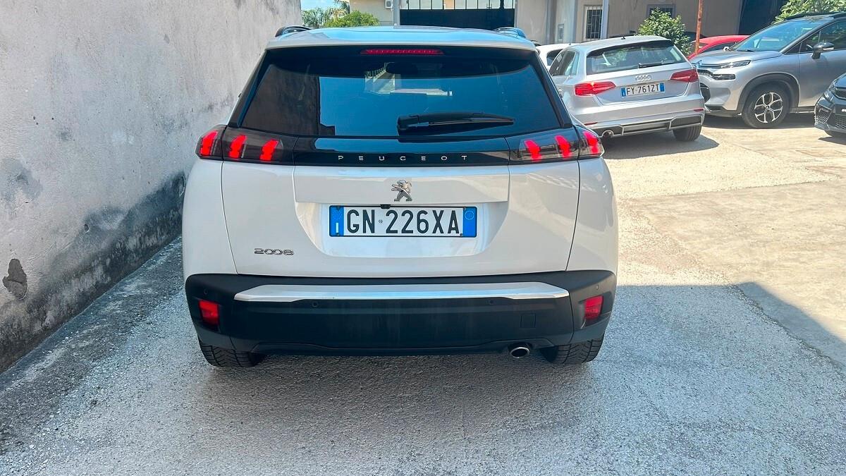 Peugeot 2008 BlueHDi 130 S&S EAT8 GT