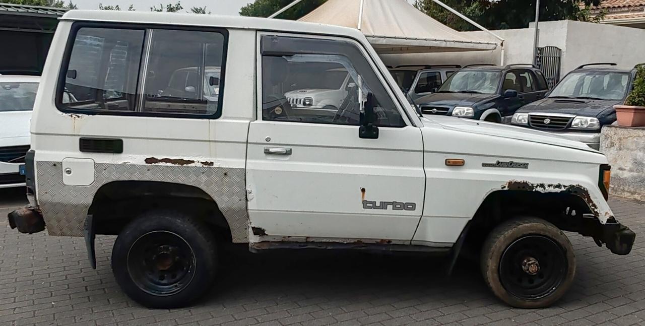 Toyota Land Cruiser II 2.4 turbodiesel SW LJ70