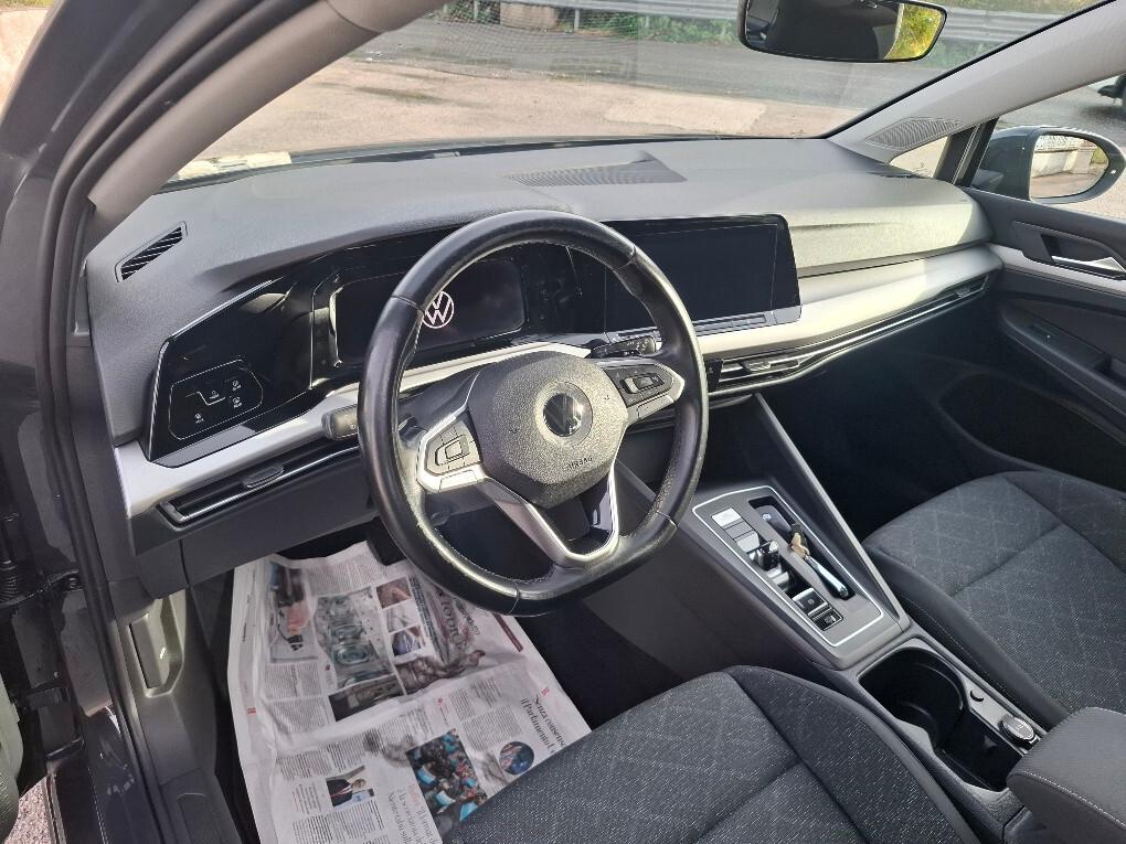 Volkswagen Golf 1.5 TGI DSG Life