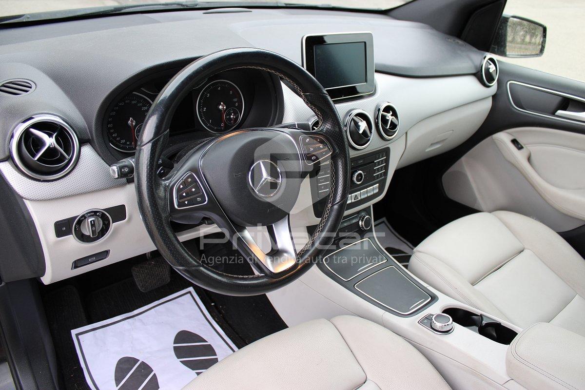 MERCEDES B 180 d Automatic Sport