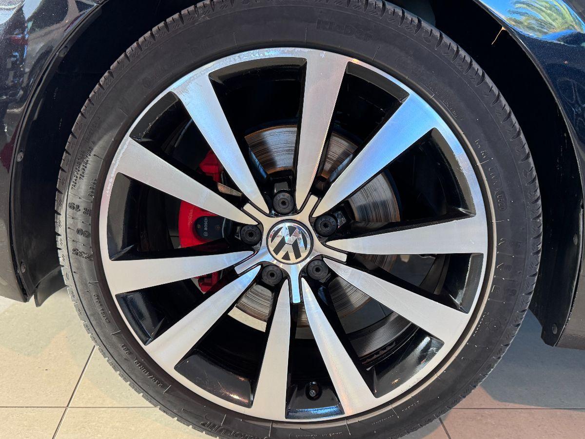 VOLKSWAGEN Maggiolino Cabrio 2.0 TSI DSG GTI
