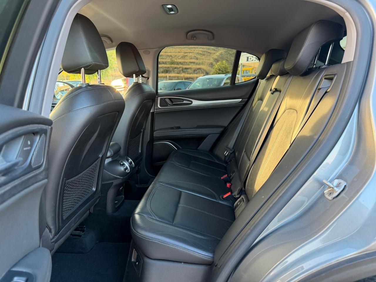 Alfa Romeo Stelvio 2.2 Turbodiesel 180 CV AT8 Q4 Executive