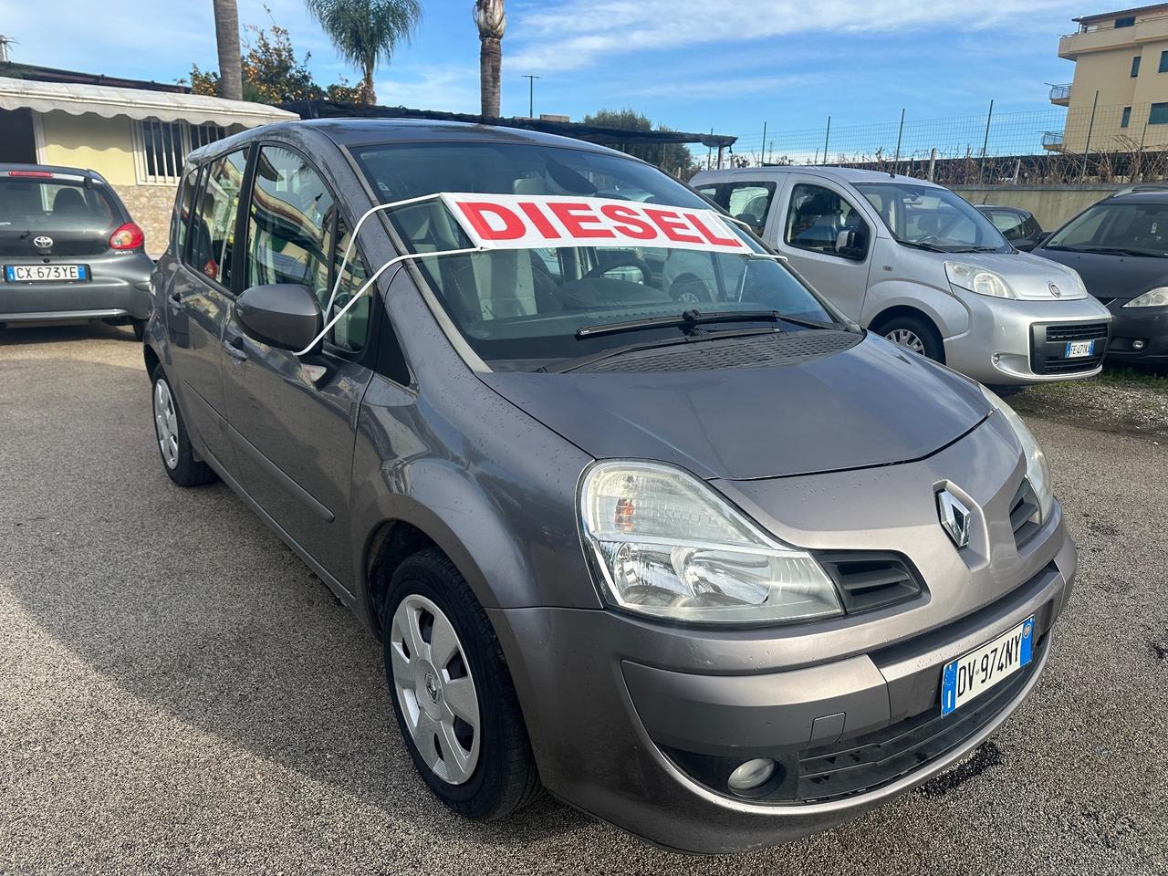 Renault Modus 1.5 diesel 2009 12 mesi di garanzia