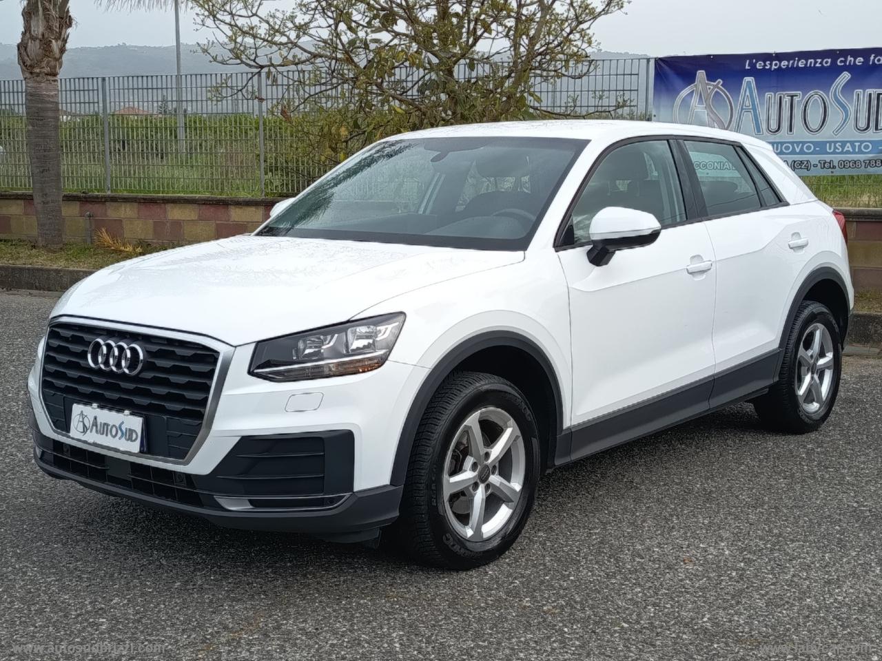 AUDI Q2 30 TDI S tronic Business