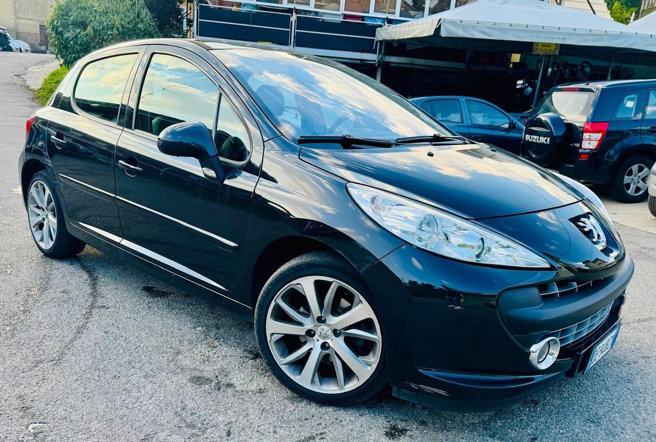 Peugeot 207 1.6 HDi 110CV 5p. XS