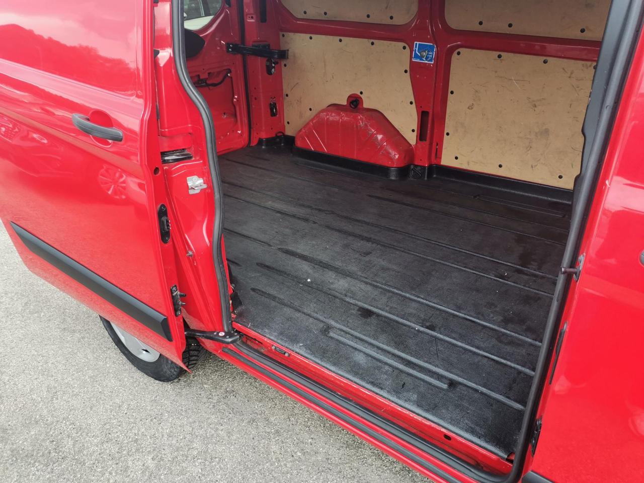 FORD Transit Custom 250 2.0 tdci 105cv Entry L1H1 E6