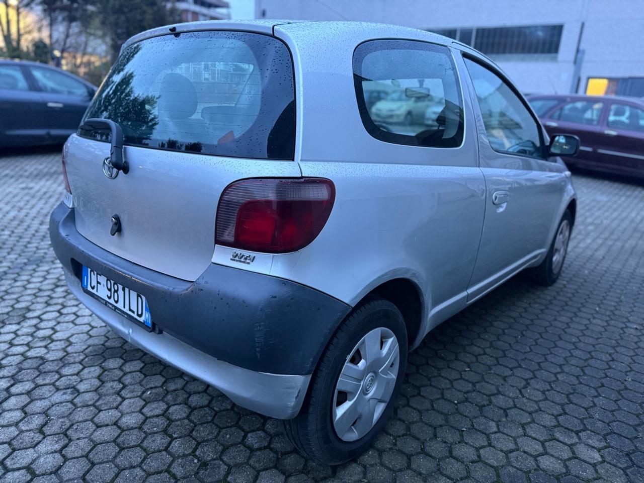 Toyota Yaris 1.0i 16V cat 3 porte