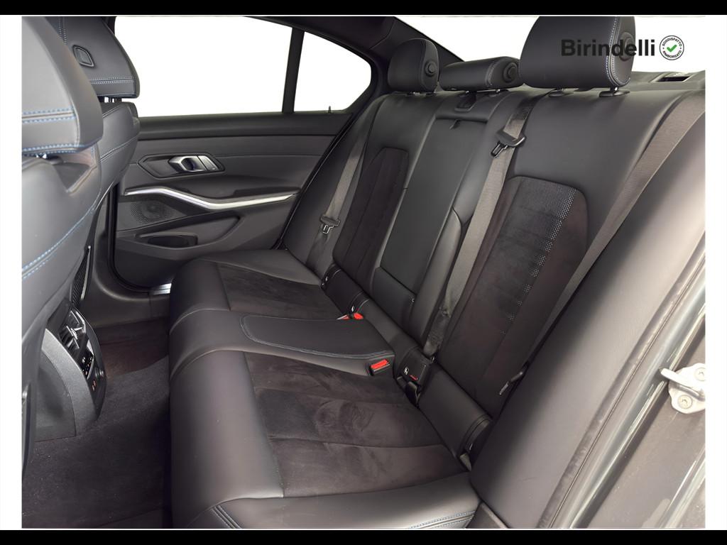 BMW Serie 3(G20/1-80/1) - 320d xDrive Msport