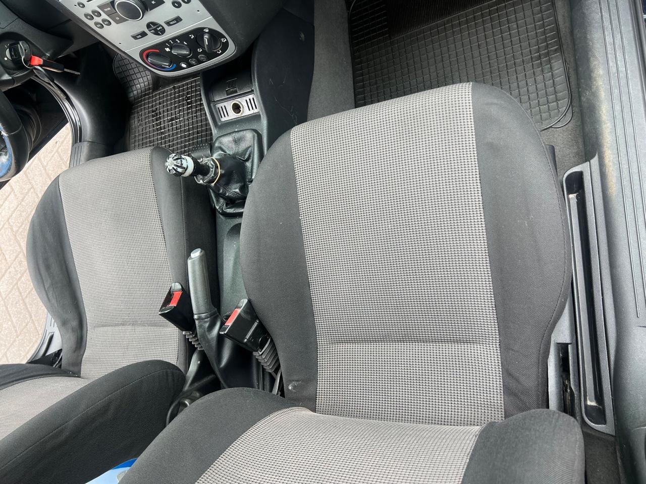 Opel Corsa 1.7 16V CDTI cat 5 porte Silverline