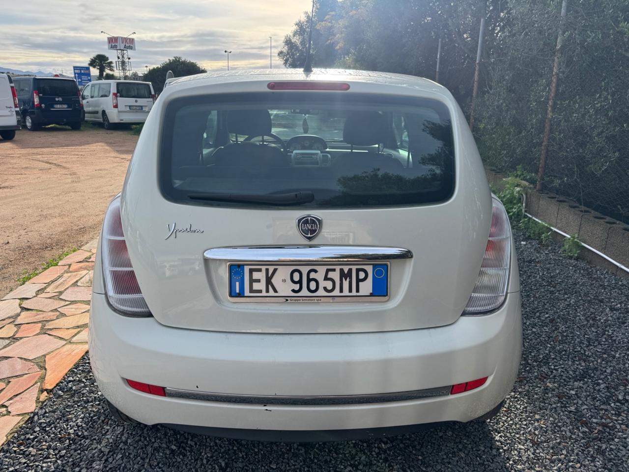 Lancia Ypsilon 1.2 69 PLATINUM