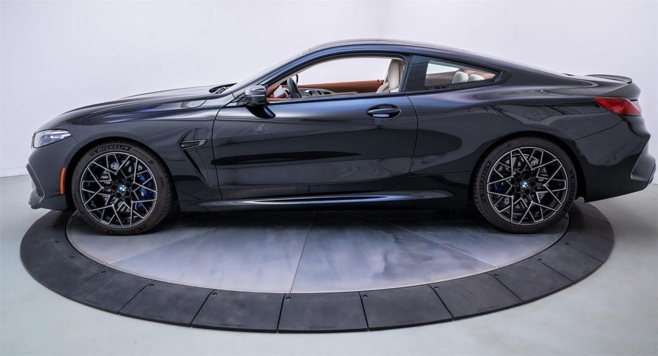 BMW Serie 8 M8 Coupé Competition NOLEGGIO LUNGO TERMINE