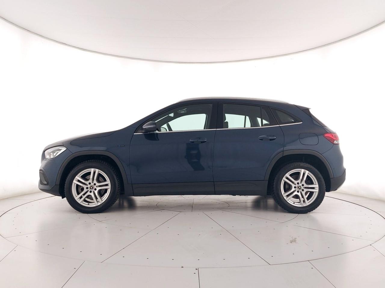 Mercedes-Benz GLA 250 e phev (eq-power) Sport auto CAMERA+LED+C18"