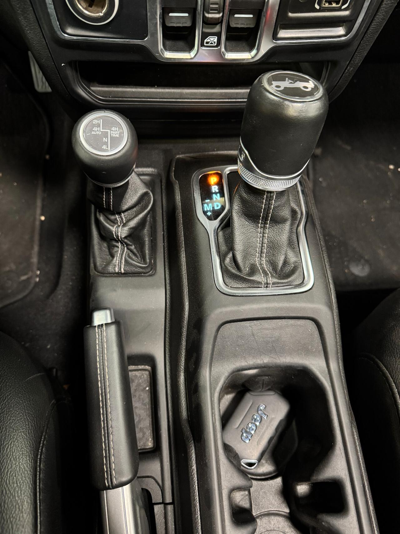 Jeep Wrangler 2.2 Mjt II Sahara