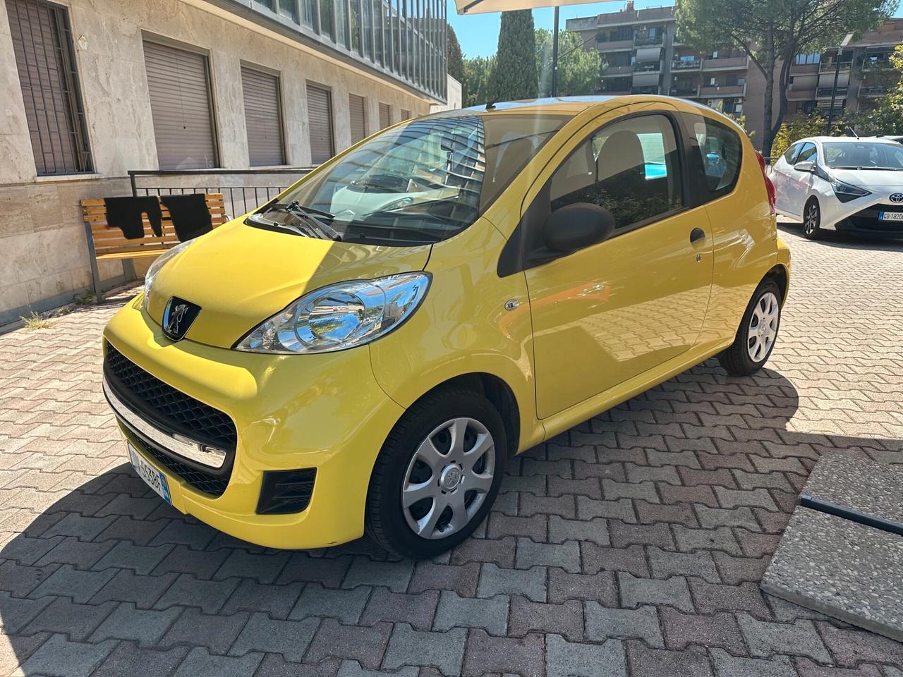 Peugeot 107 1.0 3P. 03/2009 KM.80500 NEO PATENTATI
