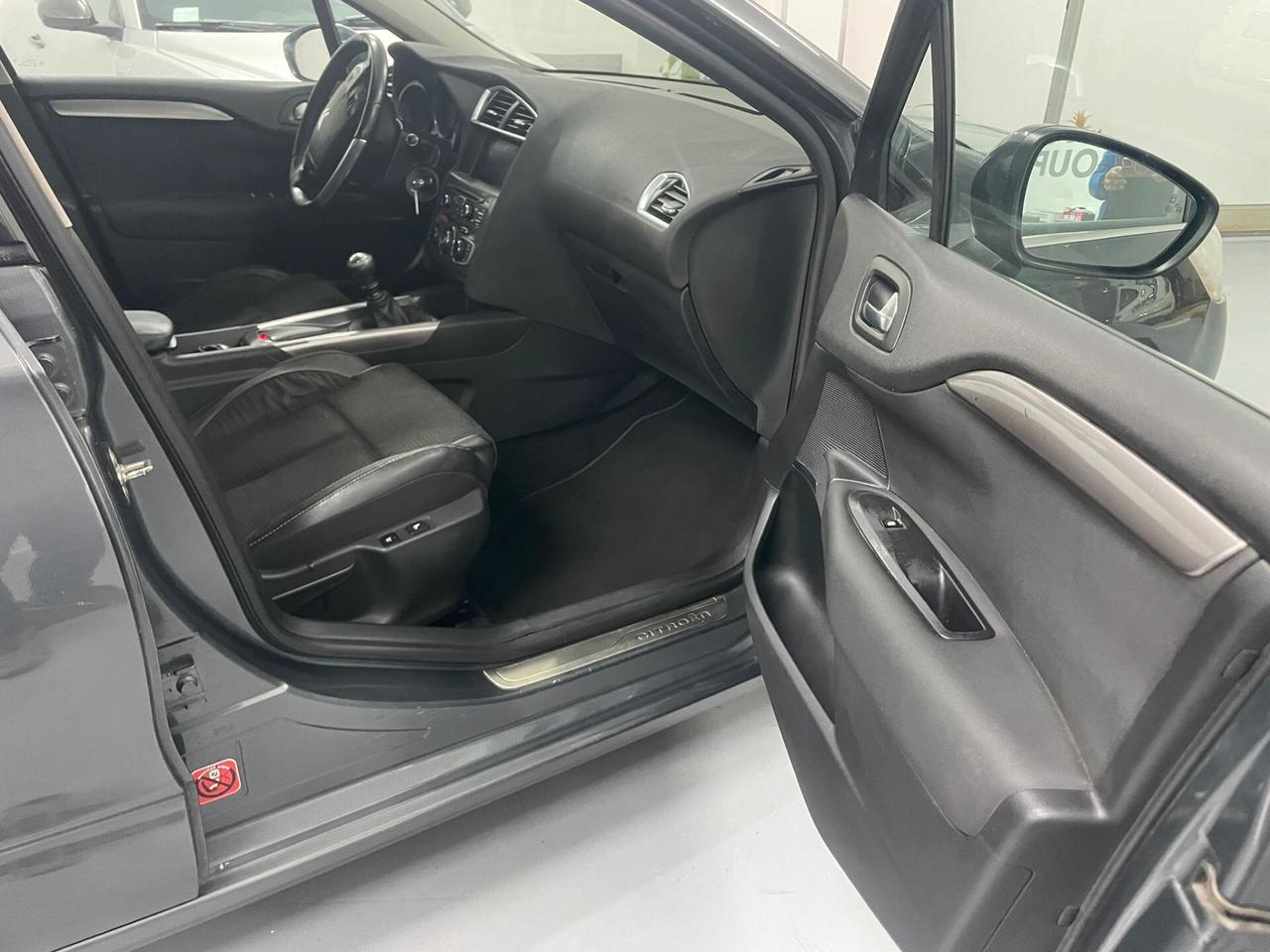 Citroen C4 1.6 e-HDi 115 airdream Exclusive