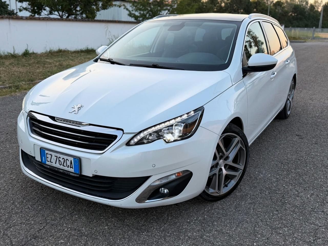 Peugeot 308 sw 1.6 HDi Full Opzionale