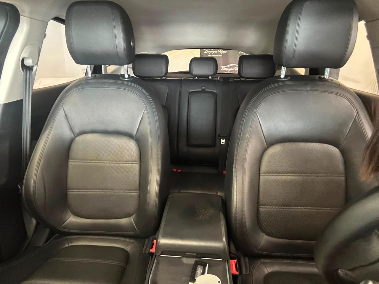Jaguar E-Pace 2.0D 150CV. R-Dynamic 2019
