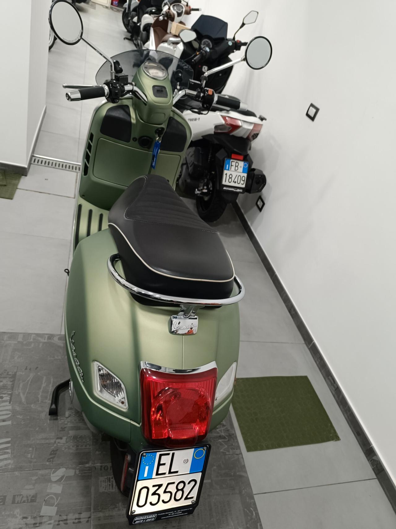 Vespa 6 giorni gt300