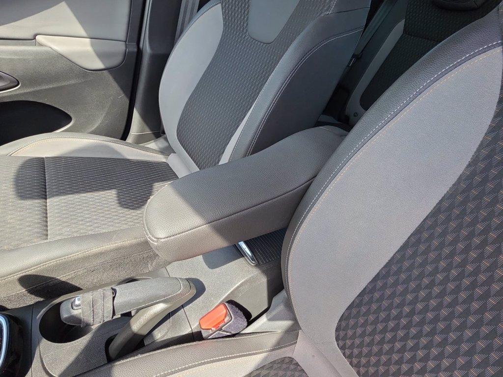 OPEL Crossland x 1.6 ecotec advance s&s 99cv del 2017