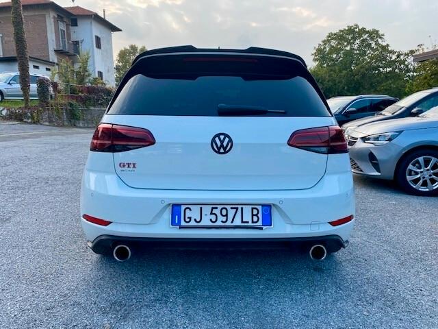 VOLKSWAGEN GOLF GTI PERFORMANCE 2.0 TSI 245 CV DSG 5P. - 24 MESI GARANZIA EUROPEA