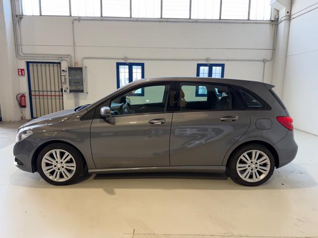 MERCEDES-BENZ B 180 CDI Executive
