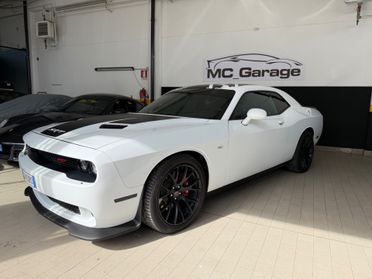 Dodge Challenger Srt hemi no super bollo