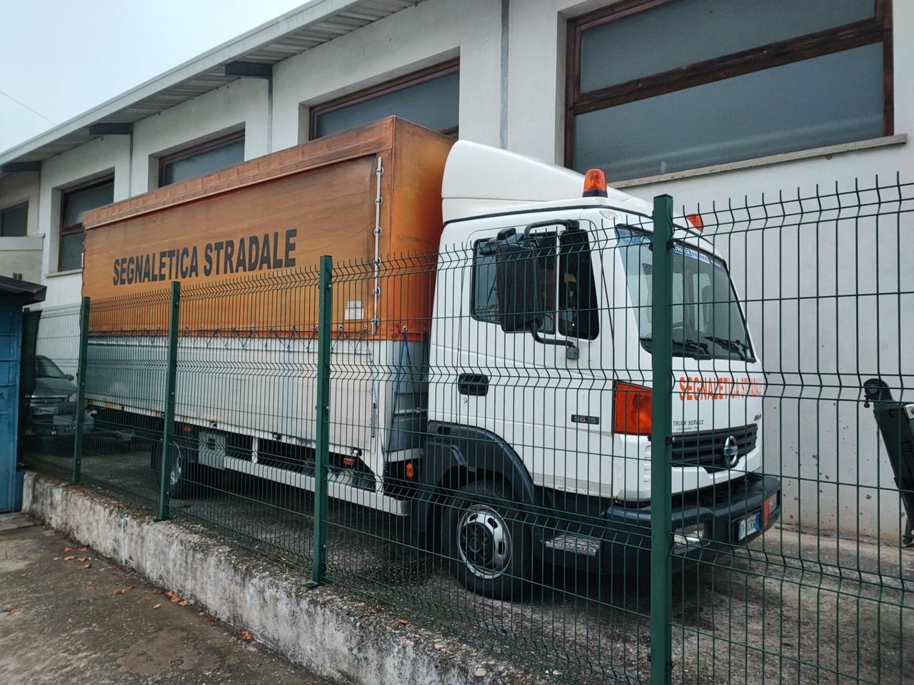 Nissan Atleon KM 271.000 Gancio Traino