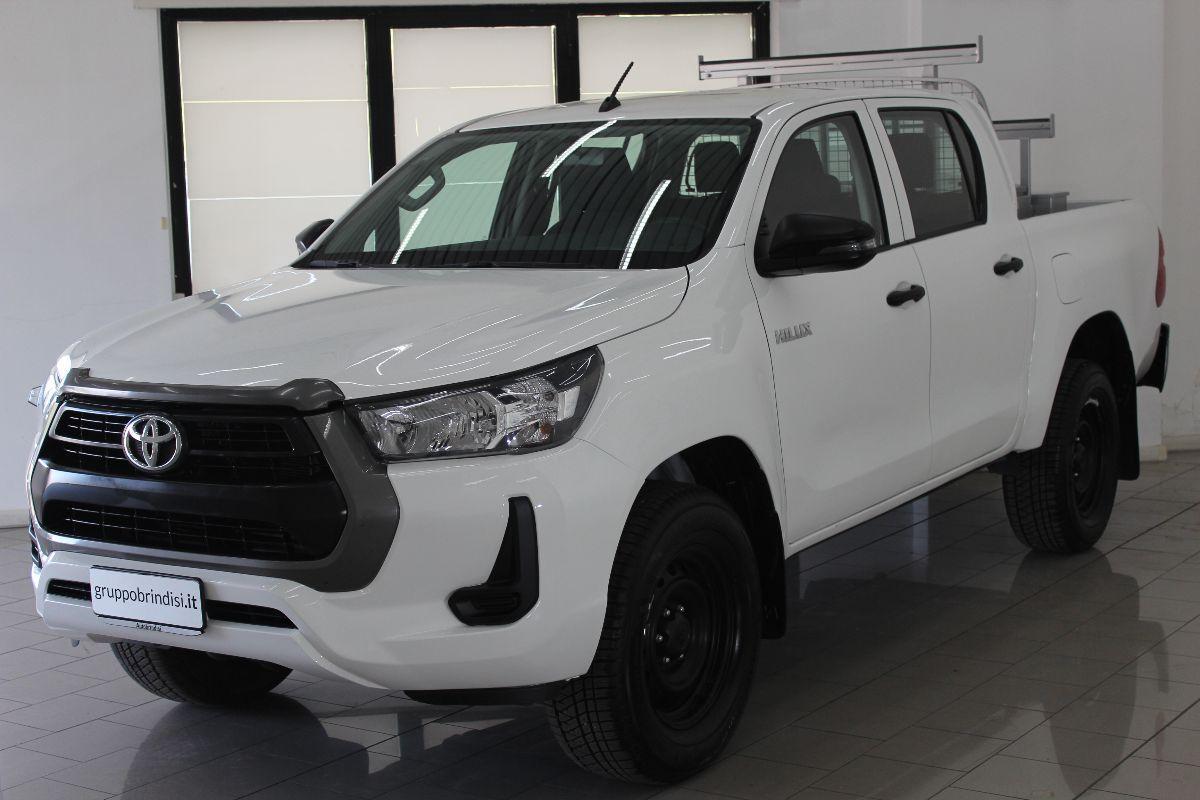 TOYOTA HILUX 2.4 D4D M/T DC 4X4 COMFORT .VC.