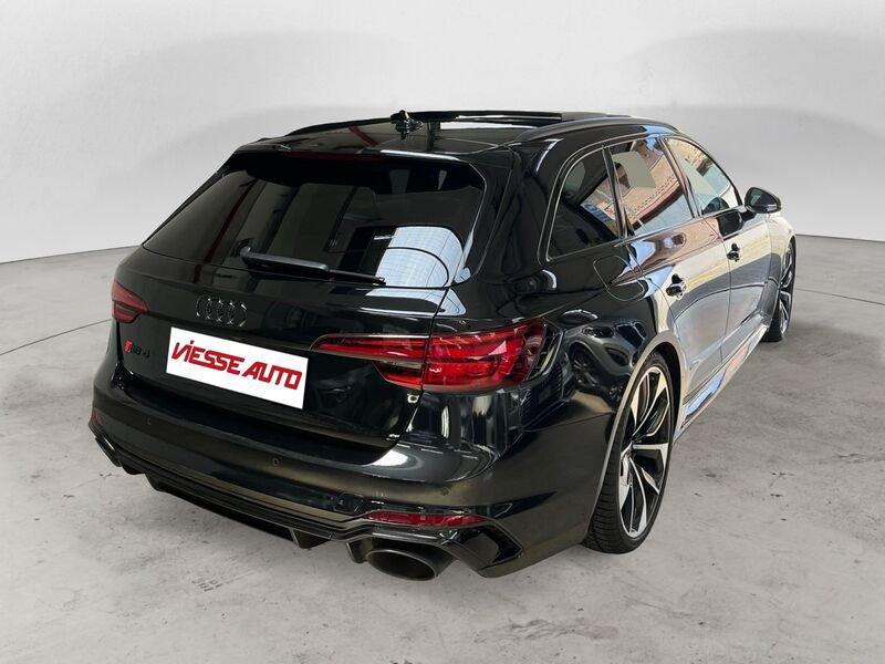 Audi A4 RS 4 Avant